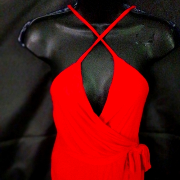 Nwot Red deep plunge wide leg jumpsuit - Picture 7 of 8